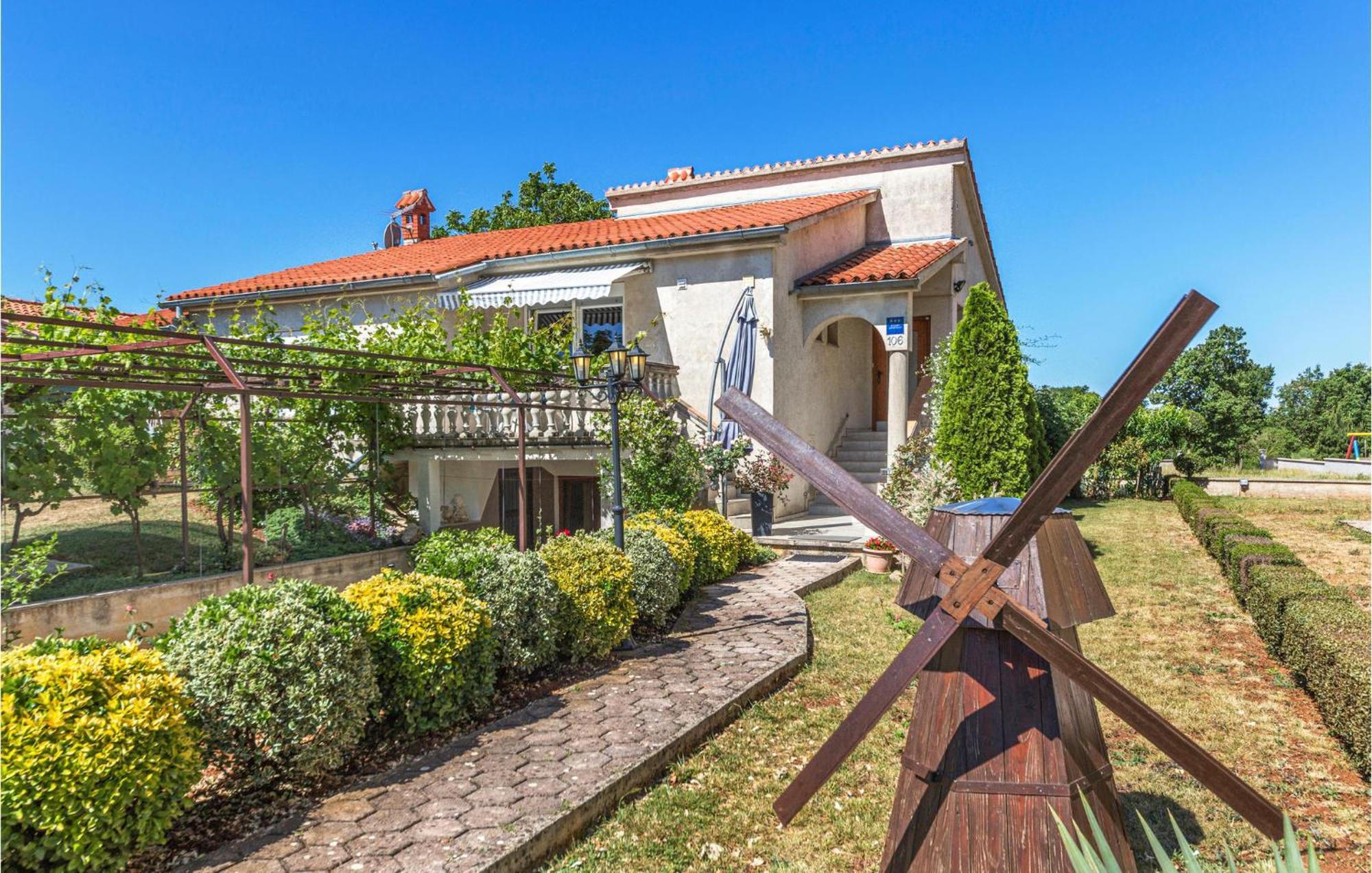 Awesome Studio In Pula With Wifi Luaran gambar
